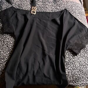 Off the shoulder y2k black top with a gold buckle #offtheshoulder